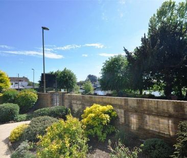 1 bedroom flat to rent - Photo 6