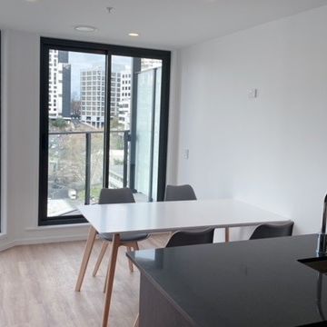 Locatioin!Location!Location! - Photo 1