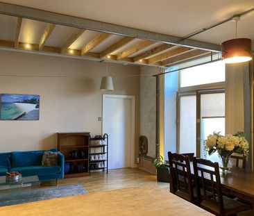 Room in a Shared House, Helios Road, SM6 - Photo 2