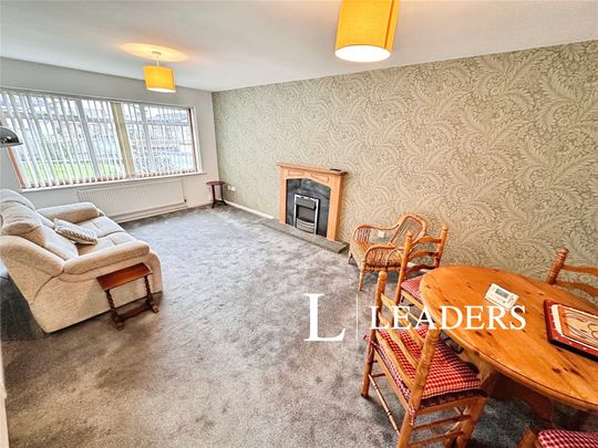 3 bedroom bungalow to rent Carroll Drive, Stoke-on-Trent, ST3 - Photo 1