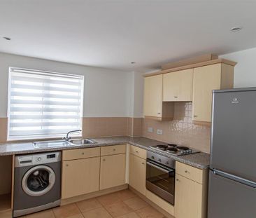 2 bedroom apartment to rent - Photo 3