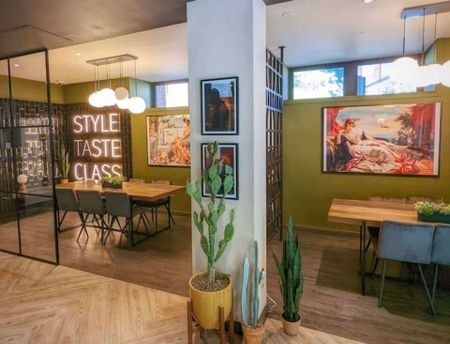 Standard Studio - Photo 5