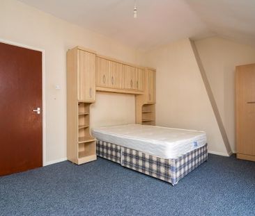 Flat 2, 43 Magdala Street, Belfast, BT7 1PU - Photo 4