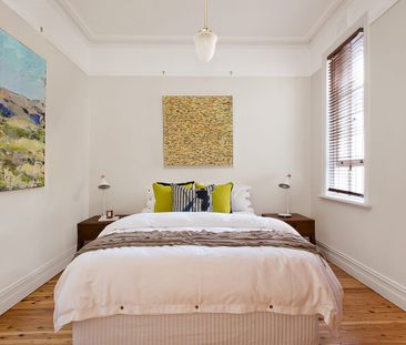 Well-maintained two-bedroom terrace - Photo 5