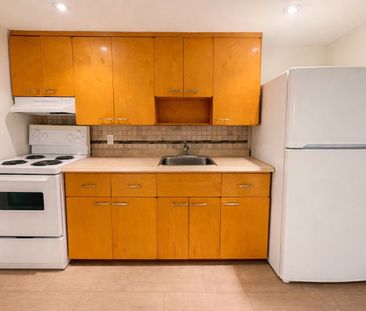 For Lease - 32 Harrow Drive Unit# Lower Level, Toronto, Ontario - Photo 3