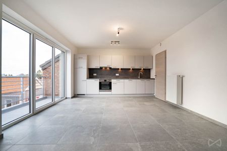 Appartement met twee slaapkamers in Hannut - Photo 2