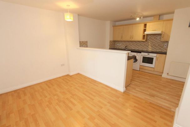 1 bedroom flat to rent - Photo 1