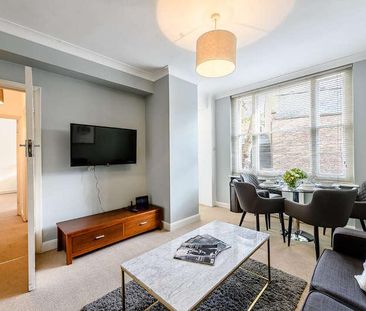 Hill Street, Mayfair, London, W1J - Photo 3