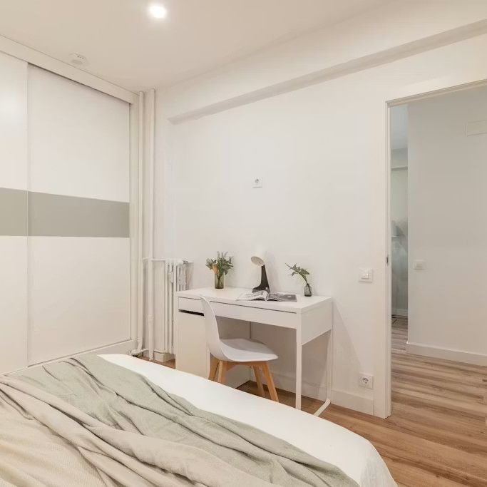 Carrer de Balmes, Barcelona, Catalonia 08006 - Foto 1