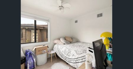 Comfortable Family Home in a Quiet, Convenient Location - Photo 3