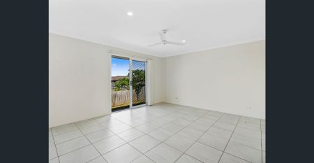 MODERN 4 BEDROOM HOME - Photo 2