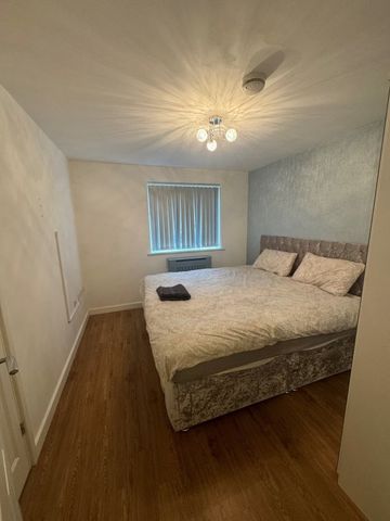 Hamilton Court, Basildon, Property for rent - Photo 3