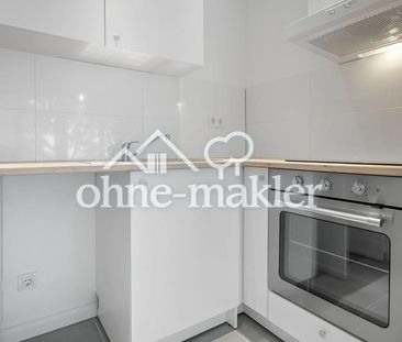 Sanierte 2-Zimmer-Wohnung mit Einbauküche & Balkon! - Foto 1
