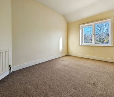 Newlands Avenue, SO15 - Photo 4