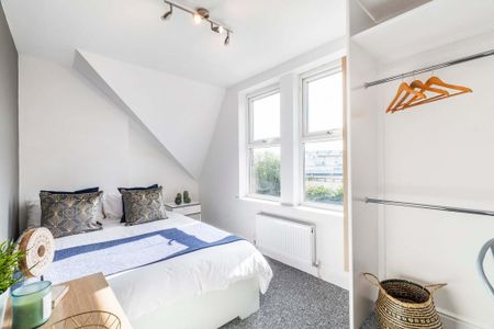 6 bedroom flat to rent - Photo 5