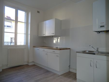 Location Appartement 2 pièces 34m² CHALON SUR SAONE 71100 - Photo 5