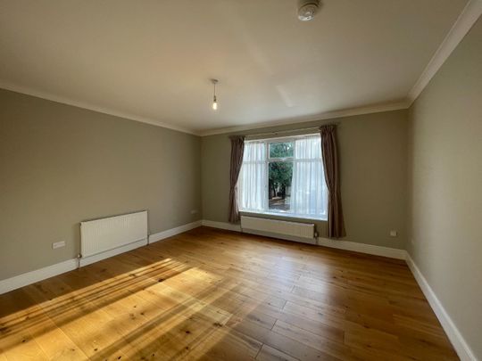 Neville Court, Avenue Road, Stratford-upon-Avon - Photo 1