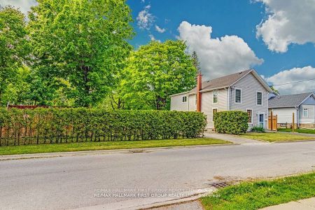 For Lease - 26 Whiting Avenue Unit# Main & 2nd Level, Oshawa, Ontario - Photo 2