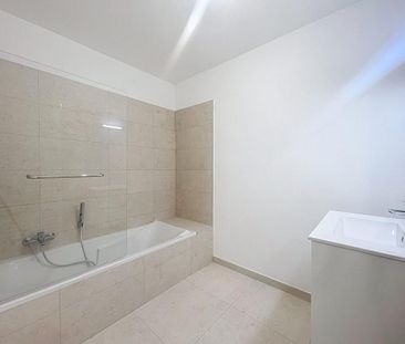 Location Appartement 3 pièces 72m² AJACCIO 20000 - Photo 6
