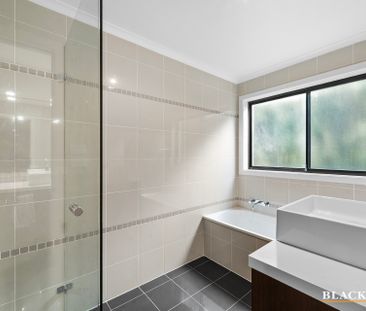 272 Bicentennial Drive, Jerrabomberra NSW 2619 - House For Rent | D... - Photo 3