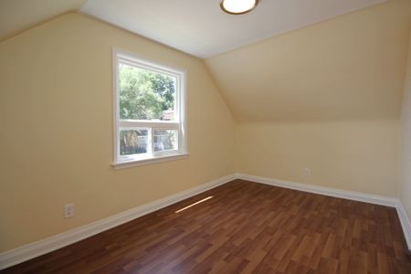 For Lease - 42 Finch Avenue, Toronto, Ontario - Photo 3