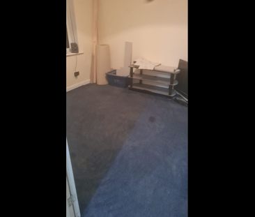 2 Bed Semi-Detached House, Peplow Road, B33 - Photo 1