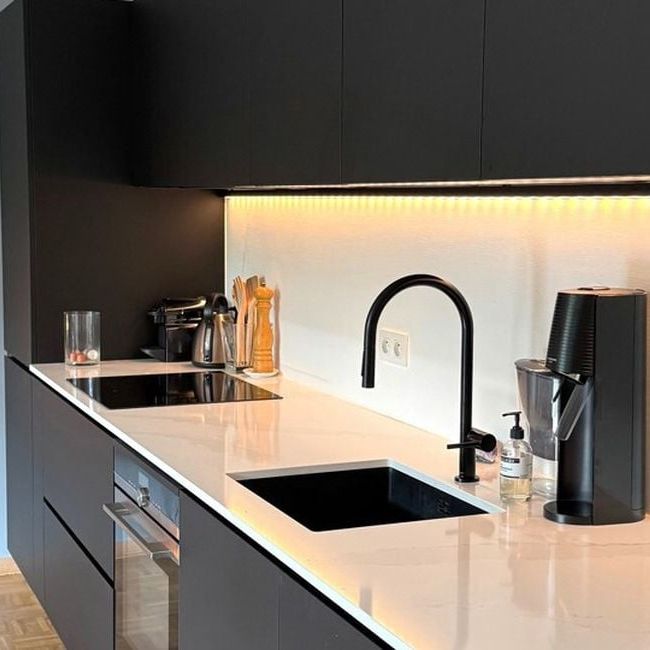 Appartement te huur in Antwerpen voor € 1.050 met 1 slaapkamer - Photo 1