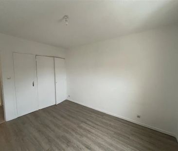 Location appartement 5 pièces - 93m² à Bollene (84500) - Photo 4