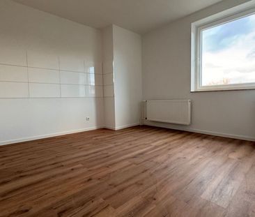 *** Erstbezug nach Sanierung! Charmante Singlewohnung mit Duschbad!... - Photo 1