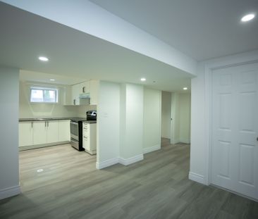 For Lease - 521 Wildwood Drive Unit# Lower, Oakville, Ontario - Photo 1