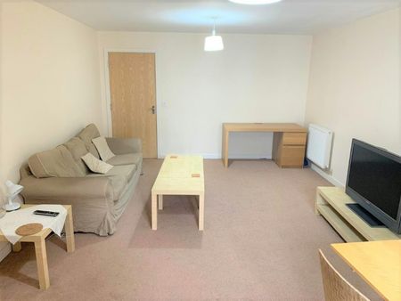 Flat to rent on - Photo 4
