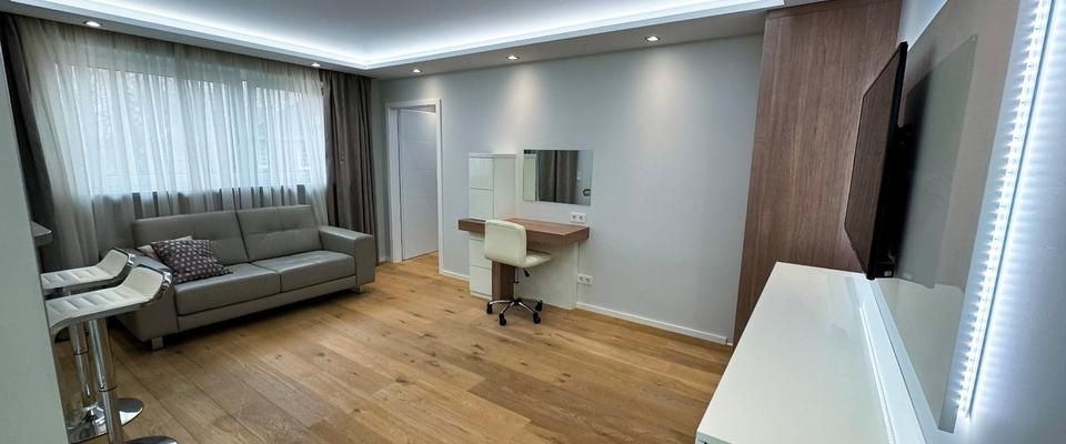 Mobilierte 2,5-Zimmer-Wohnung-Bilk-Düsseldorf-Mietangebot - Photo 1