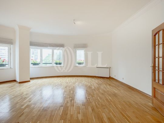 Apartamento T3 em Lisboa - Foto 1
