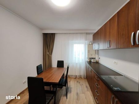 Apartament 3 camere zona centrala - Fotografie 5