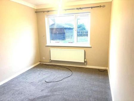 Curtis Drive, Feltwell, Thetford, IP26 - Photo 4