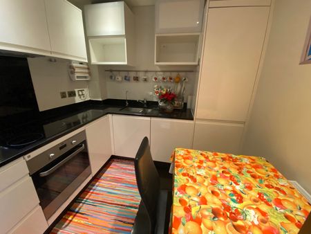 2 Bed Flat, Globe Court, NW9 - Photo 3