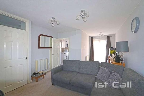 Fowler Close, Southend-on-sea, SS1 - Photo 1