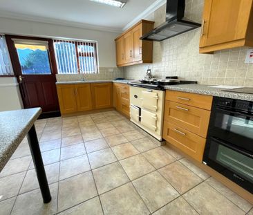 High Street, Garstang - Photo 4