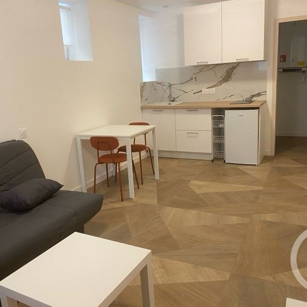 Location Appartement 1 pièce 20m² NICE 06100 - Photo 1