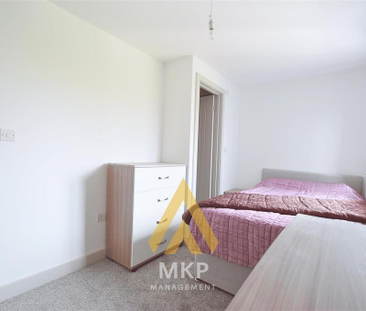 7 bedroom terraced house to rent - Photo 1