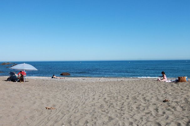 Ground Floor Apartment in Casares Playa - Photo 1