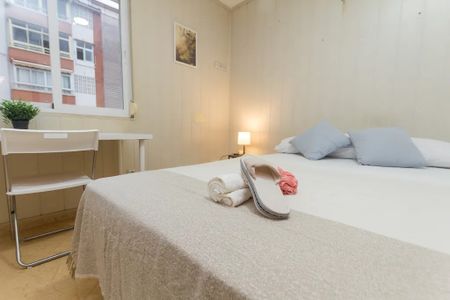 Calle Nazareno, Málaga, Andalusia 29014 - Photo 2