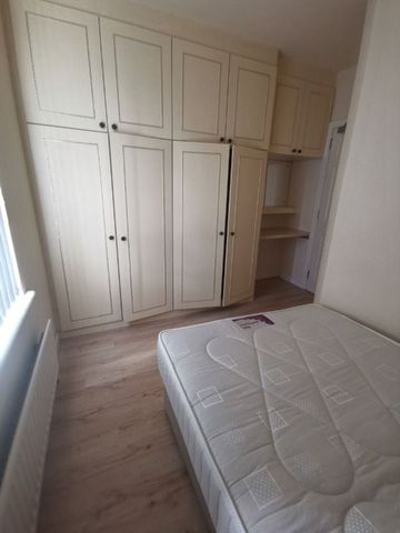 73 Tates Avenue, Belfast BT9 7BZ - Photo 5