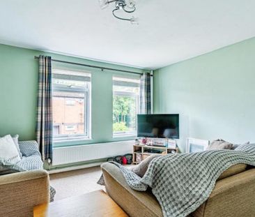 A well-presented one bedroom first floor apartment located in a qui... - Photo 5