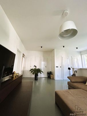 Pronájem bytu 2+kk 58 m2 - Fotografie 1