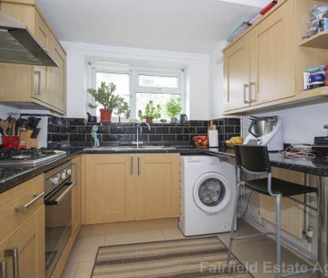 1 bedroom flat to rent - Photo 4