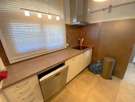 Location Maison 3 pièces 70m² VILLENEUVE LOUBET 06270 - Photo 5