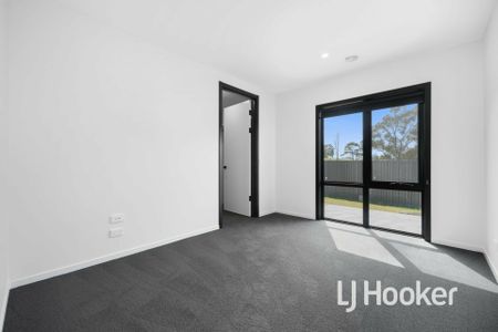 Modern, Low Maintenance Home! - Photo 3