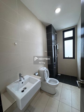 8scape Residences @ Perling - Photo 2
