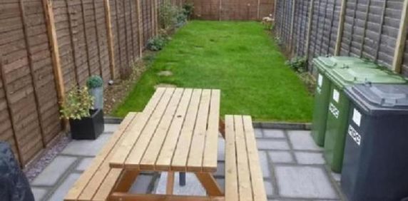 2 bedroom terraced house to rent - Photo 2